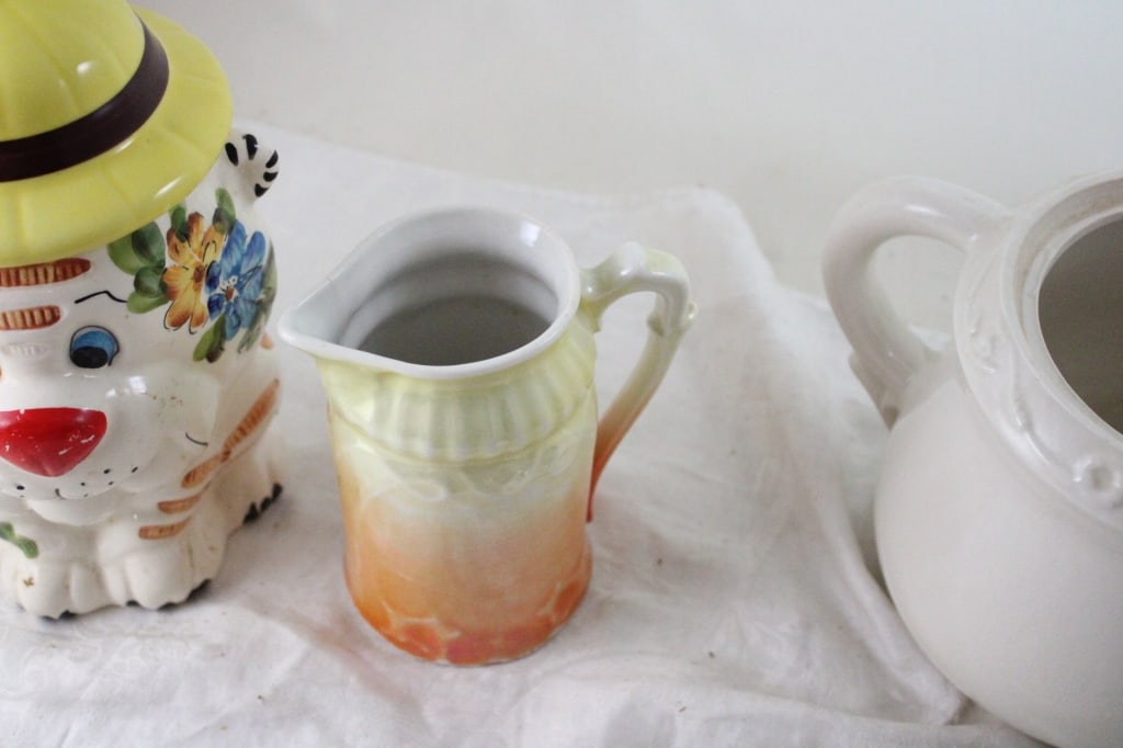 Bavaria Pitcher, Red Wing Custard Cup & More - 14