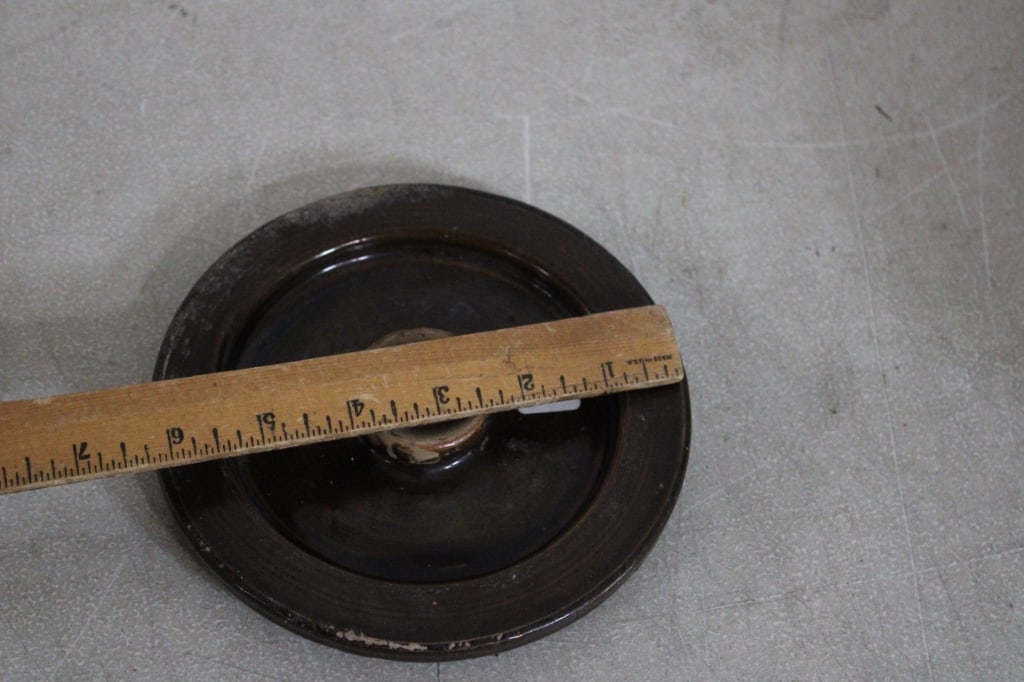 Ideal Stoneware Salt Feeder and 2 Lids - 12