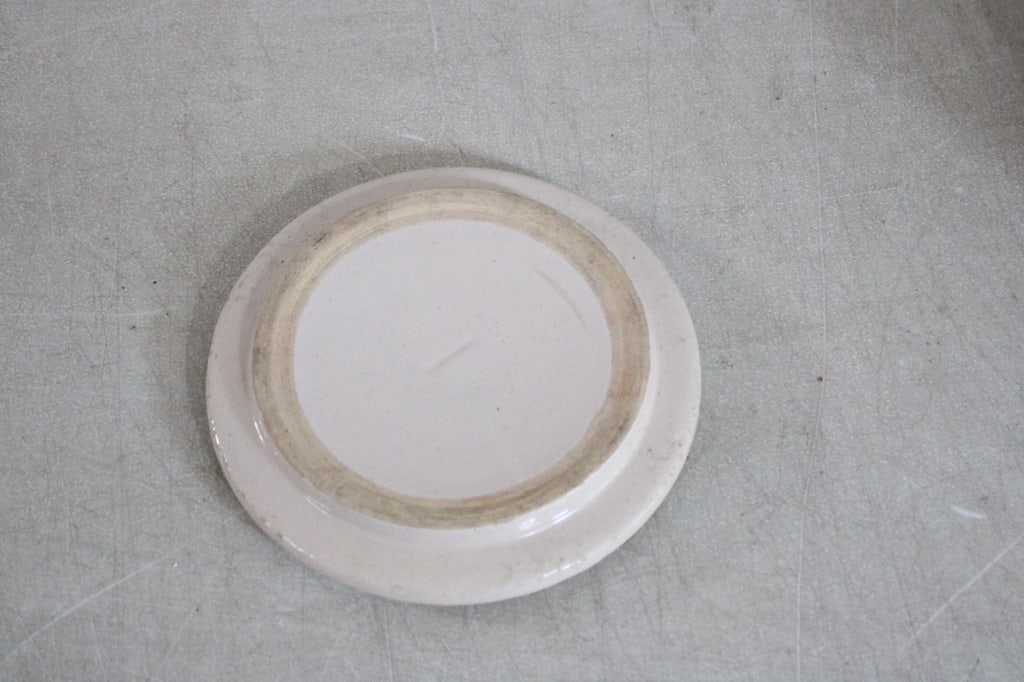 Ideal Stoneware Salt Feeder and 2 Lids - 9