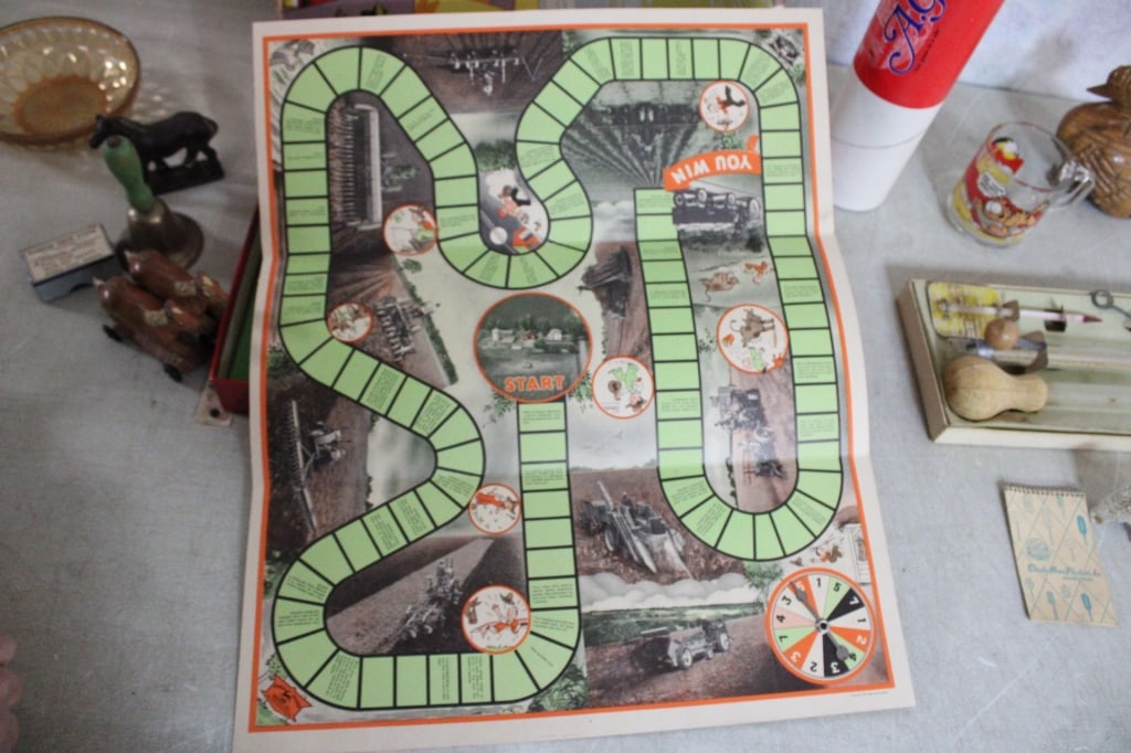2 Farm Games John Deere, and Other Toys - 4