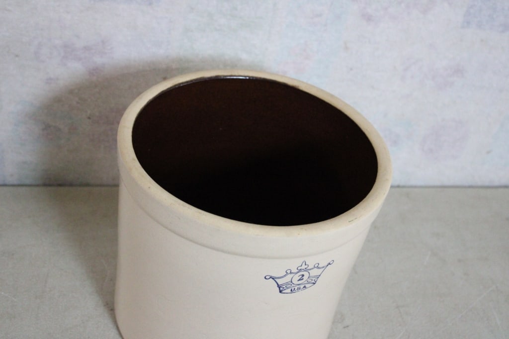 Robinson Ransbottom Stoneware 2 Gallon Crock - 3