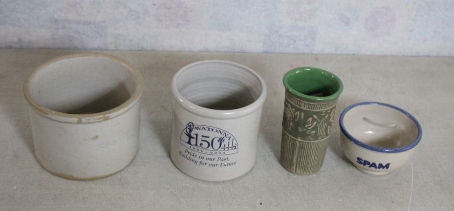 4 Red Wing Stoneware Pieces (1 of 17)