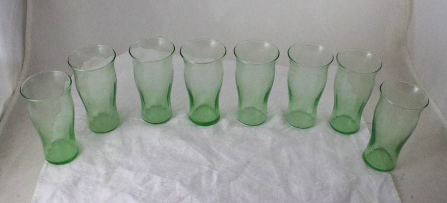8 Uranium Vaseline 5.5" Juice Glasses GLOW (1 of 11)