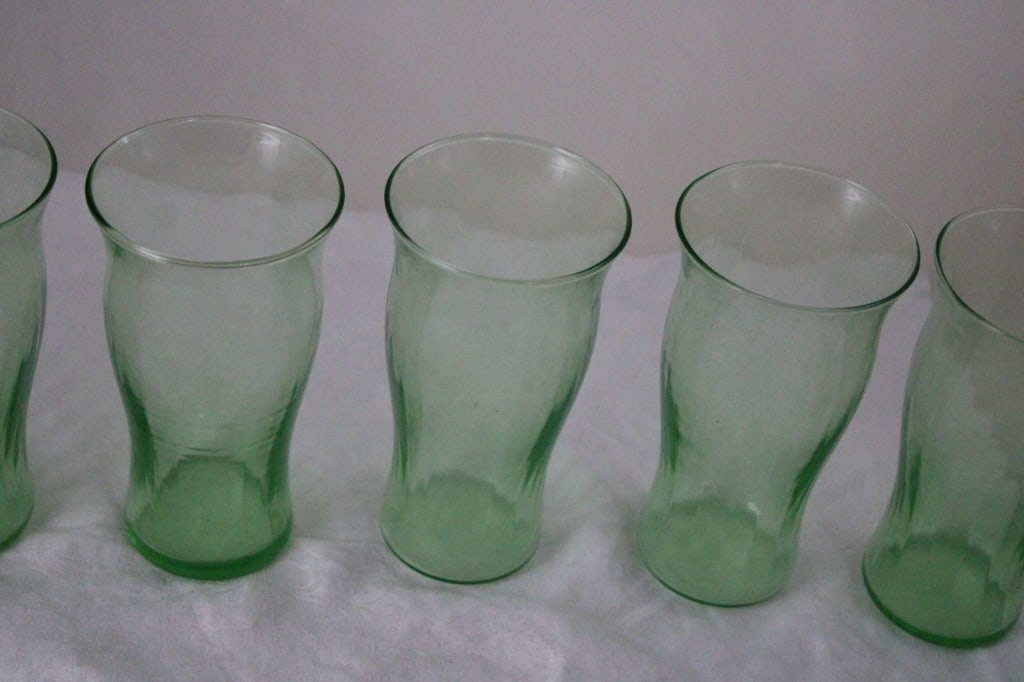 8 Uranium Vaseline 5.5" Juice Glasses GLOW - 5