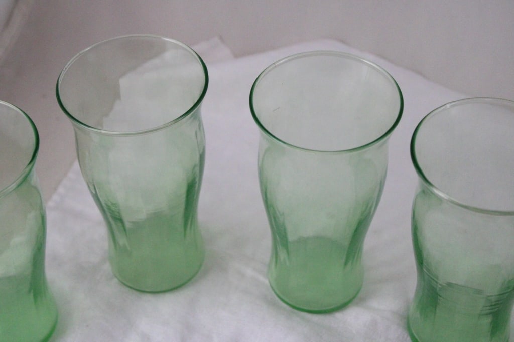 8 Uranium Vaseline 5.5" Juice Glasses GLOW - 9