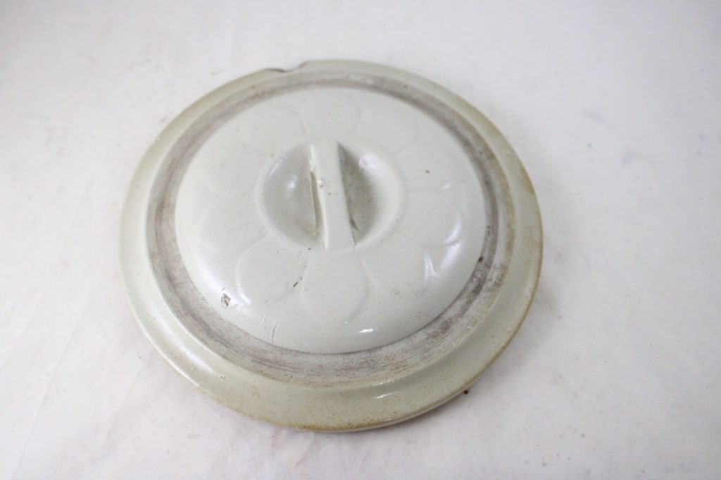 Red Wing 3 Gallon Stoneware Daisy Petal Bar Lid - 2