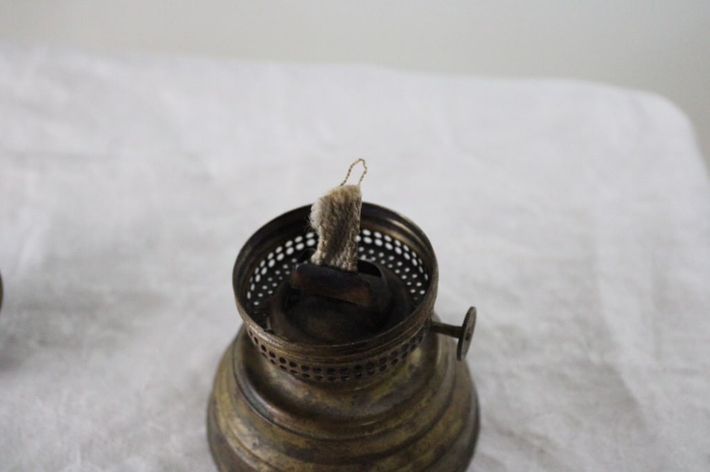 Antique Brass Skater's Lantern 7" Waterbury CT - 9