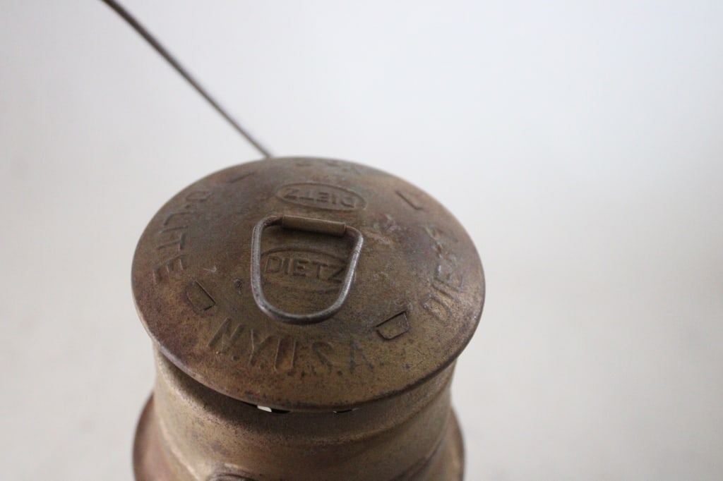 Dietz D-Lite #2 Lantern - 11