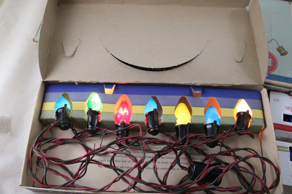 3 Sets Christmas Lights Paramount & Dialco - 11