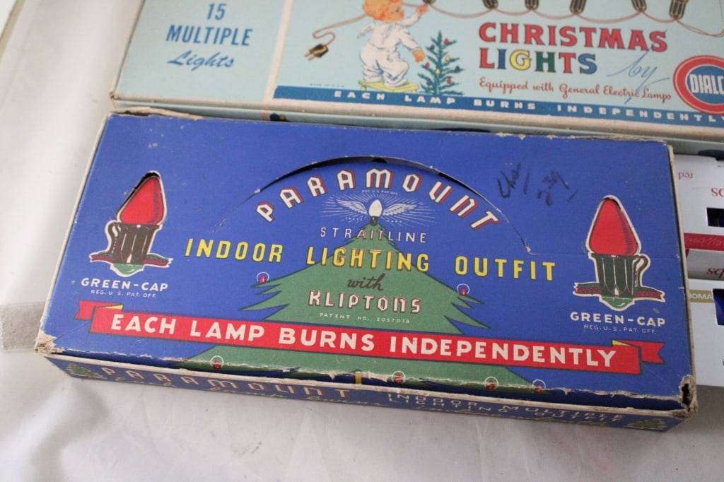 3 Sets Christmas Lights Paramount & Dialco - 3