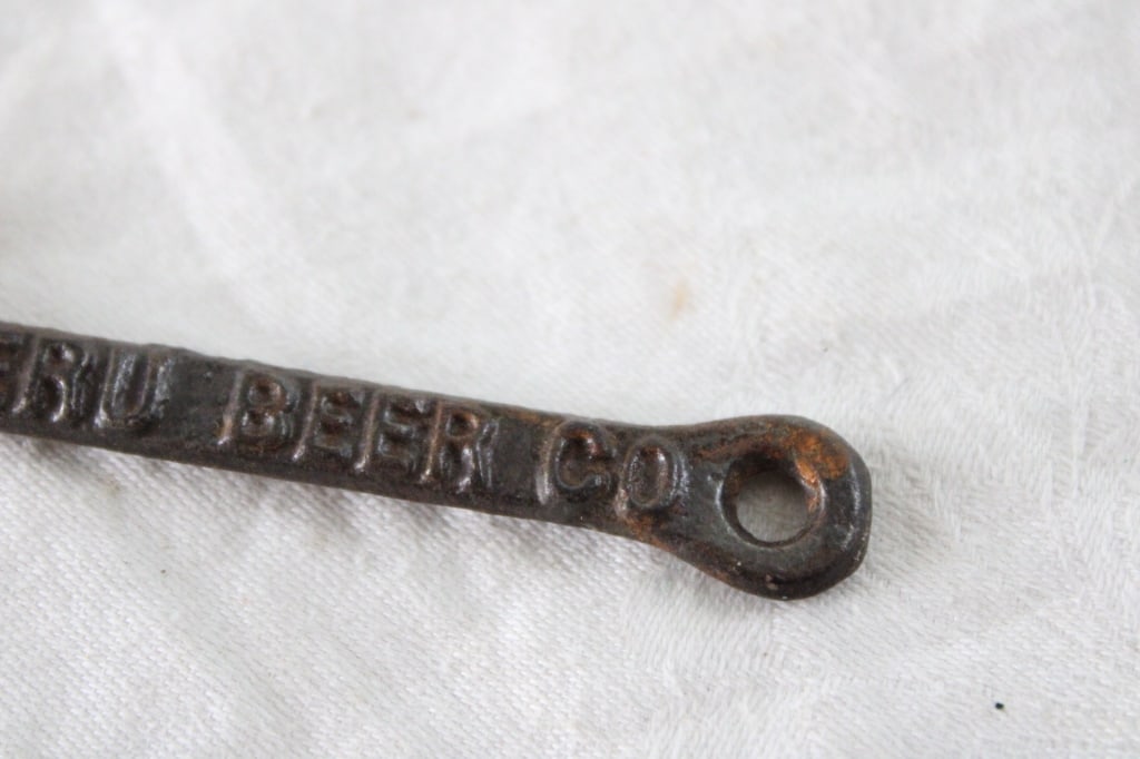 Pre-Pro Peru Beer Co. Bottle Opener 1899-1920 - 3