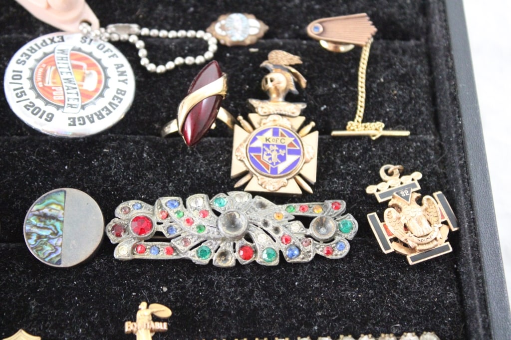Costume Estate Jewelry, Pins and More - 4
