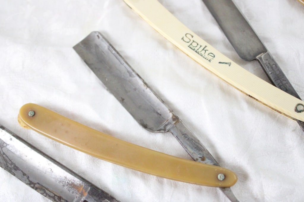 Victorian Box, Gold Eyeglasses, Straight Razors - 4
