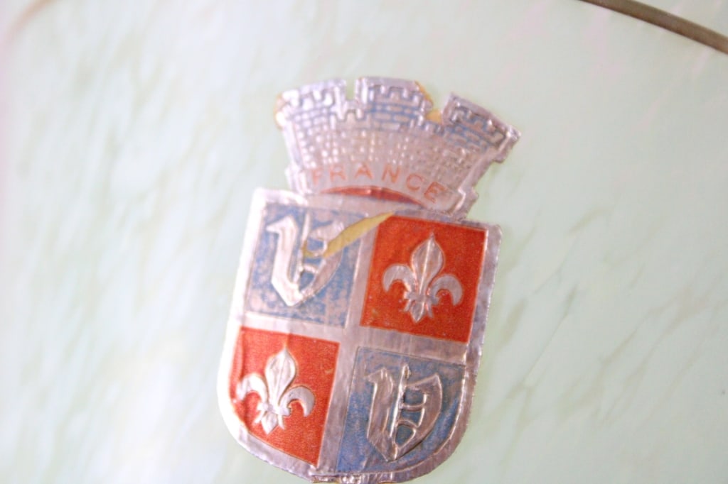 Art Deco 8" Vase Made in France Foil Label Crest - 3