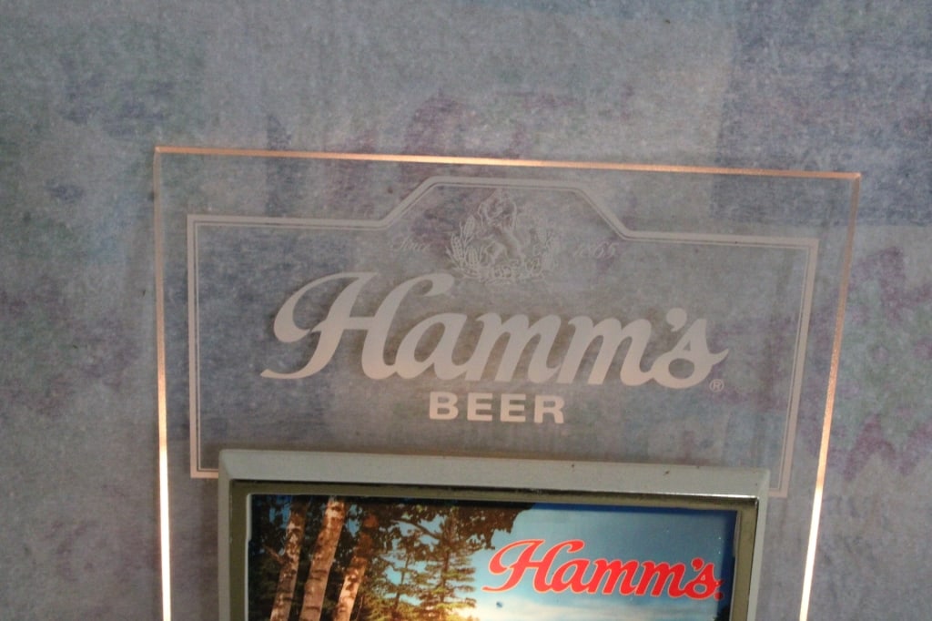 Hamm's Beer Lighted Sign 1980's Bear Toe in Water - 5