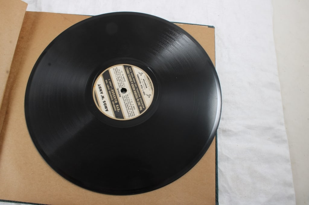 1947 Amos 'N' Andy Top Ten Record Album 78 rpms - 9