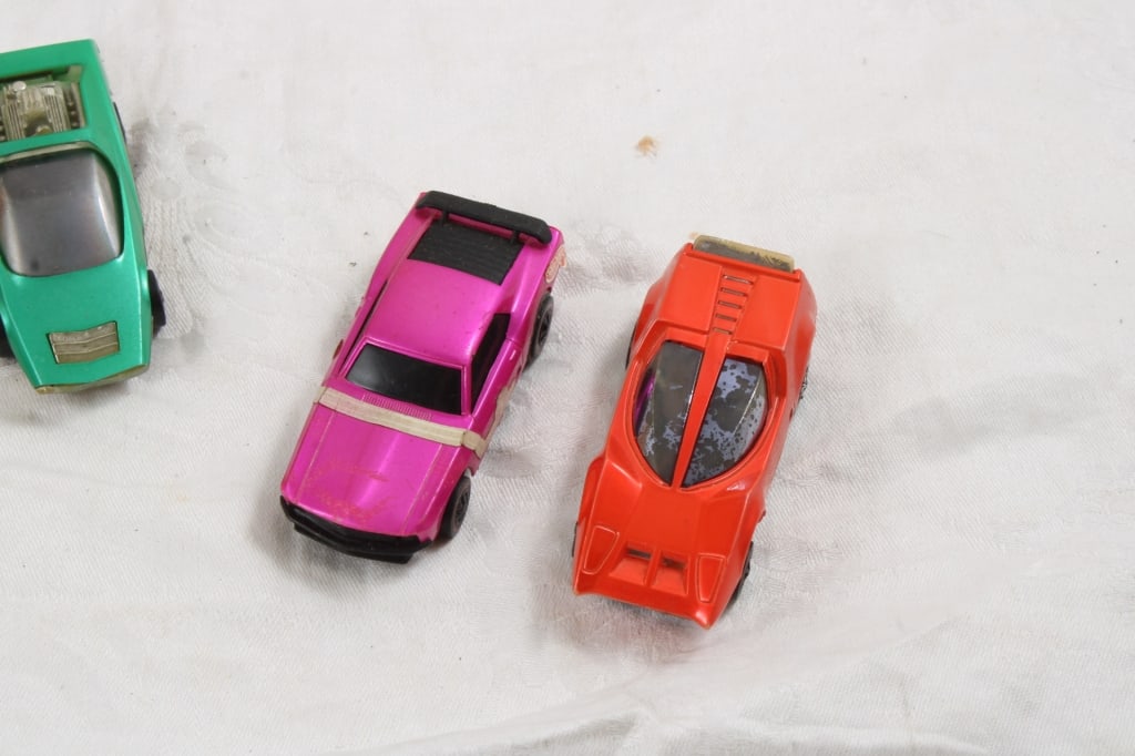 Mattel Hot Wheel Red Line 5 Sizzlers & Gas Pump - 7