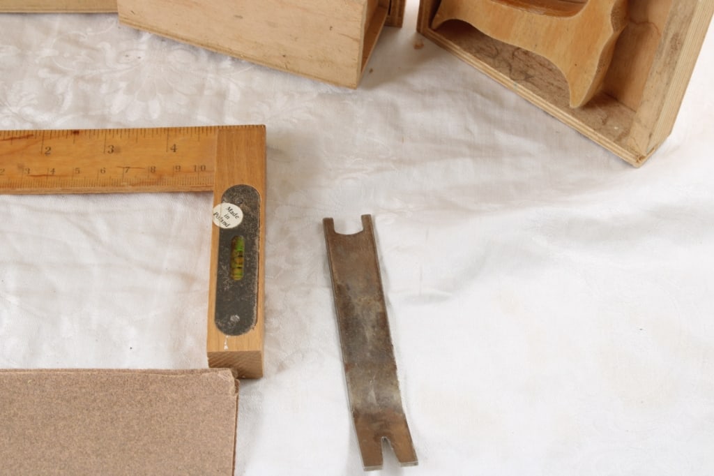 Popular Mechanics Child's Tools in Wood Case - 5