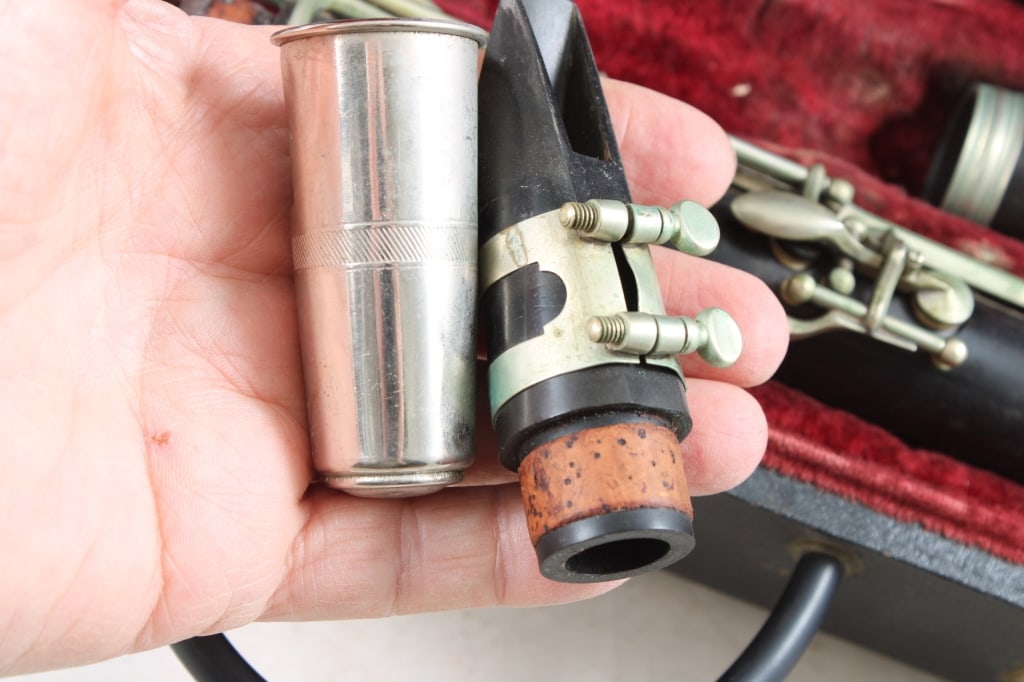 Rene' Dumont Paris #311 Grenadilla Wood Clarinet - 8