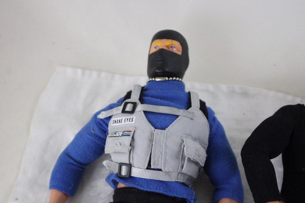 GI Joe Duke, Sheriff, Frogman & Snake Eyes Figures - 2