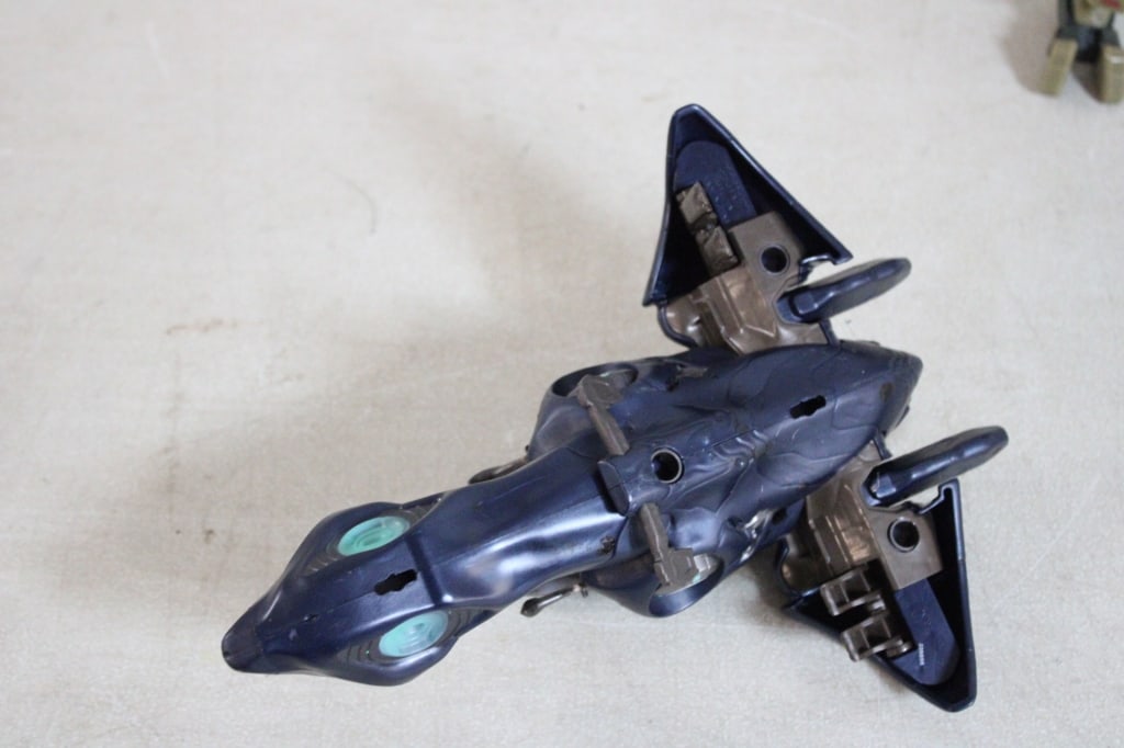 Halo Ghost Mantis Covenant and 2 Figures - 4