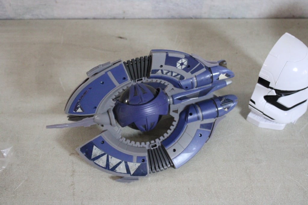 Star Wars Toys & Micro Machines Cases - 2