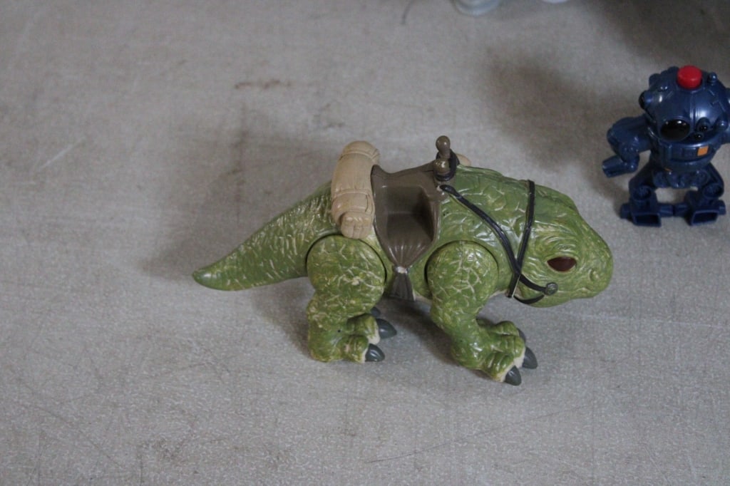 Playskool Star Wars Millenium Falcons & Figures - 2
