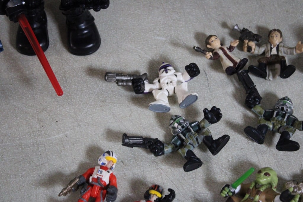 Playskool Star Wars Millenium Falcons & Figures - 7