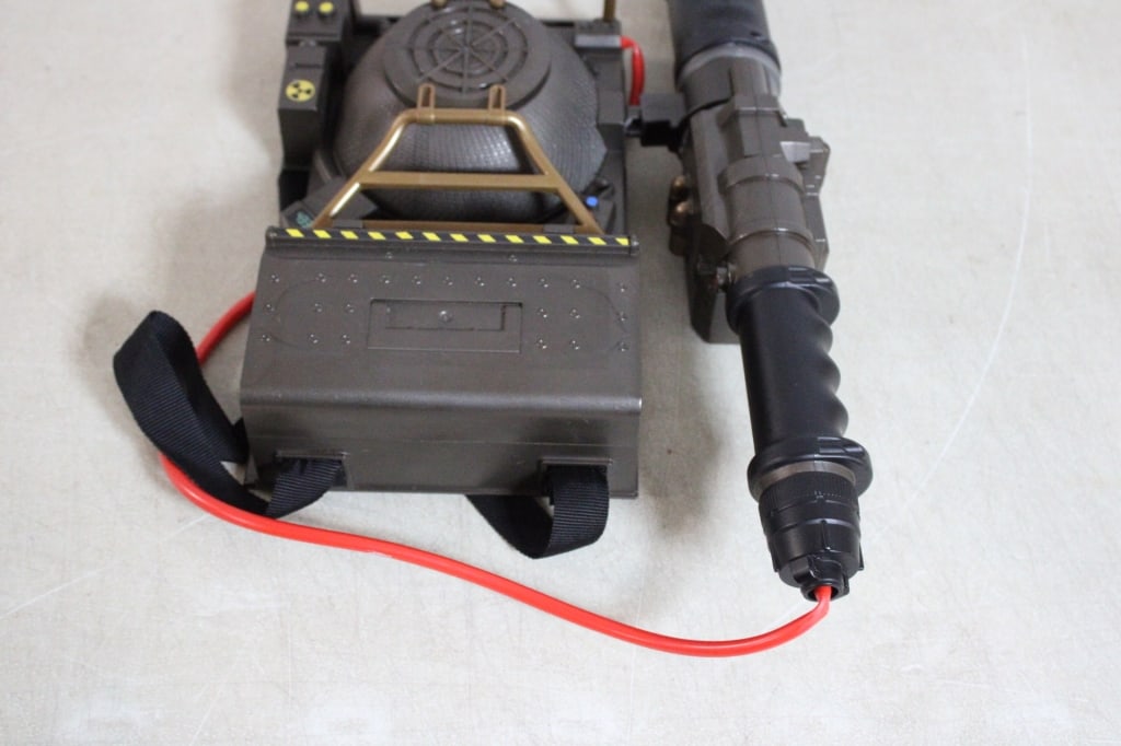 Ghostbuster Proton Pack & Projector Works - 2