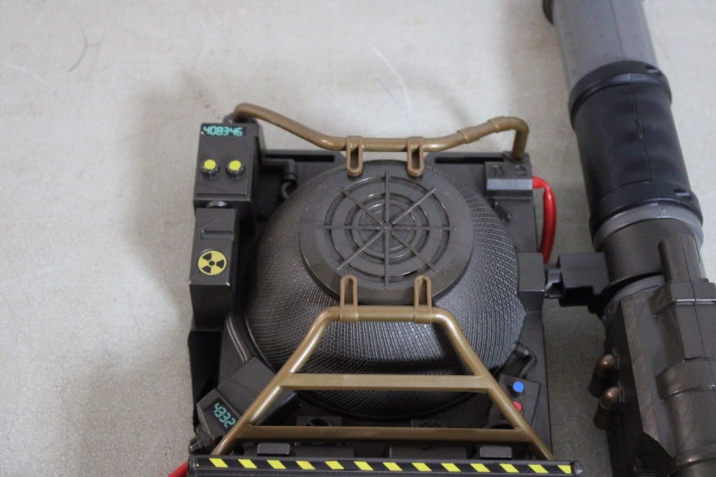 Ghostbuster Proton Pack & Projector Works - 4