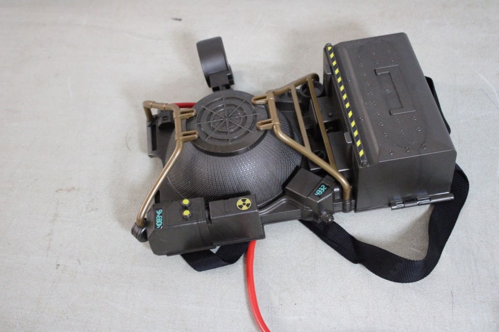 Ghostbuster Proton Pack & Projector Works - 6