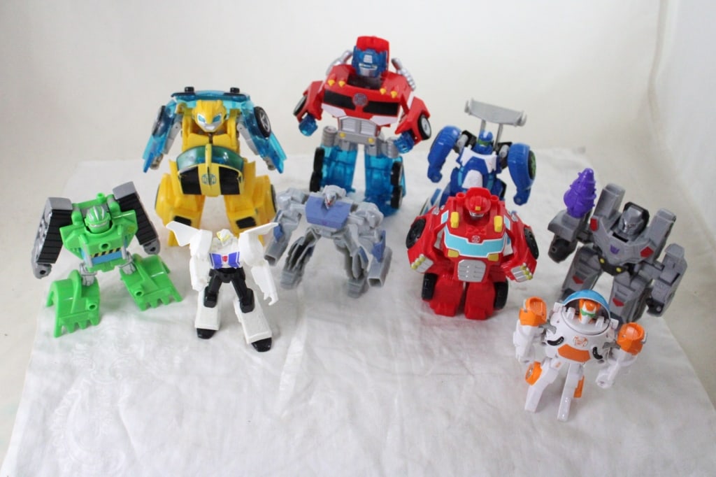 9 Hasbro Tomy Transformers Rescue Bots Heroes (1 of 18)