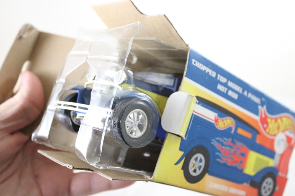 Hot Wheels Model A Crop Top, Coke Truck & More - 19
