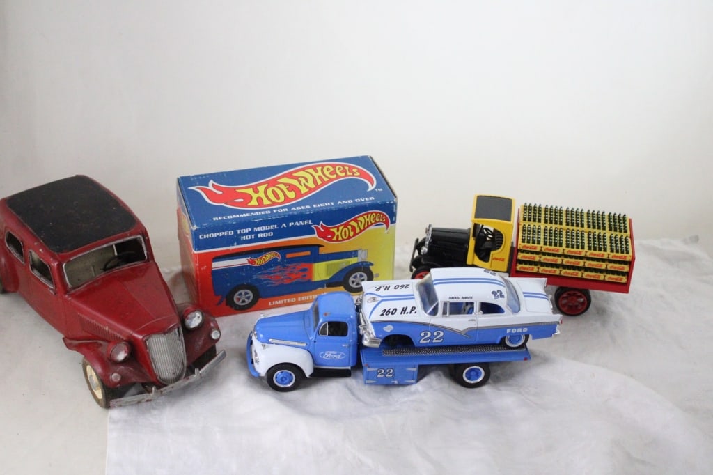 Hot Wheels Model A Crop Top, Coke Truck & More (1 of 20)