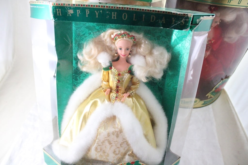 3 Holiday Barbies Special Editions 1993, 94, 96 - 4