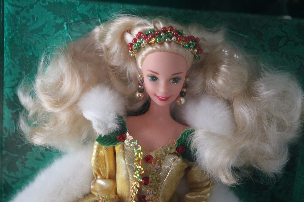 3 Holiday Barbies Special Editions 1993, 94, 96 - 5