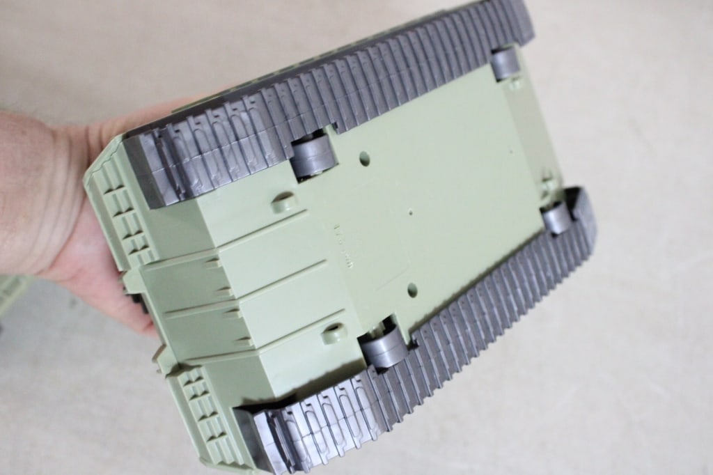 3 Military Vehicles- Lanard Tanks & Heroes Badger - 11
