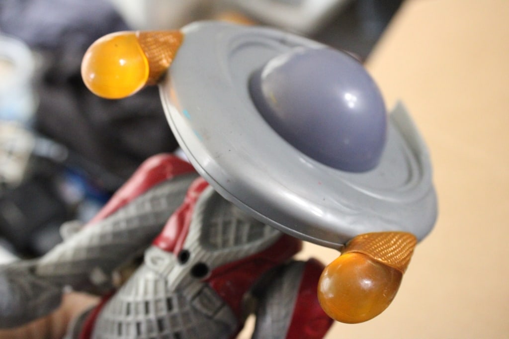 10" Bandai Alpha 5 Talking Power Ranger & More - 18