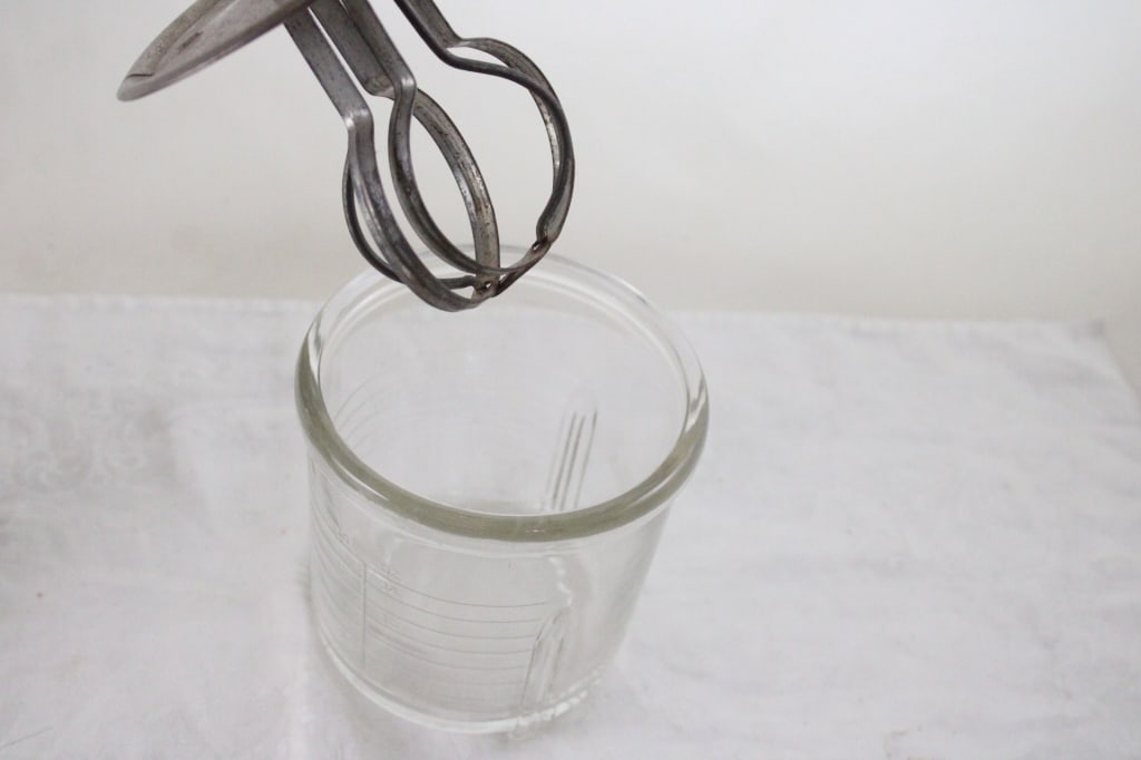 1965 Barbie Thermos, Beater Jar & More - 11