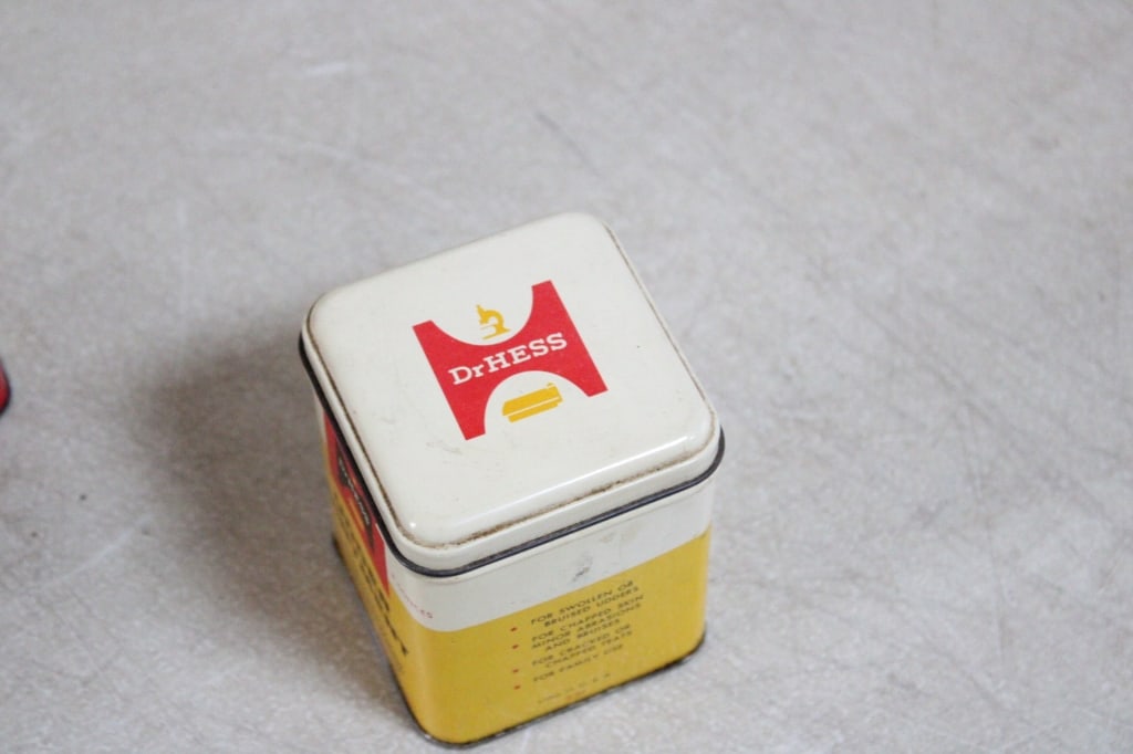 Cape Cod Potato Chip Tin & Other Advertising Tins - 16