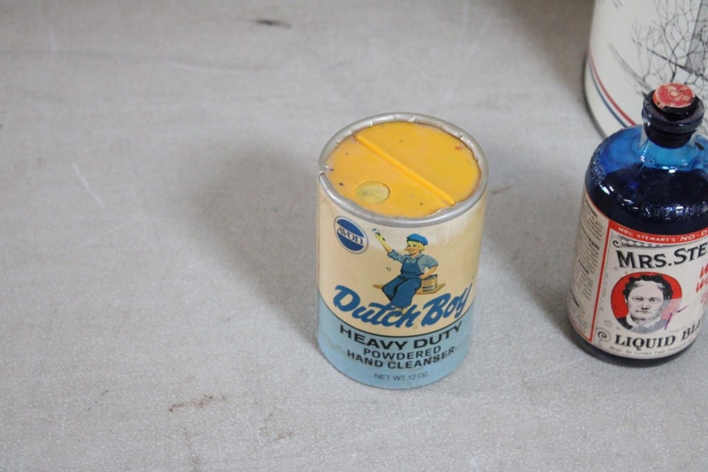 Cape Cod Potato Chip Tin & Other Advertising Tins - 2