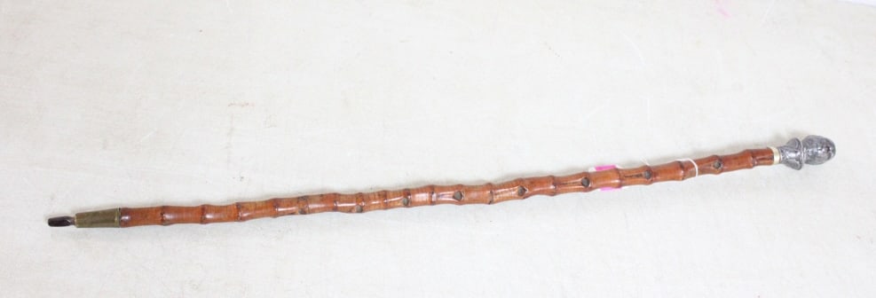 1896 McKinley Presidential Campaign Walking Stick: 1896 McKinley Presidential Campaign Walking Stick - Lot Size 34" x 3" x 3. 2 Lbs. All information and photos, which are part of the description, are intended to be as accurate as possible, but errors