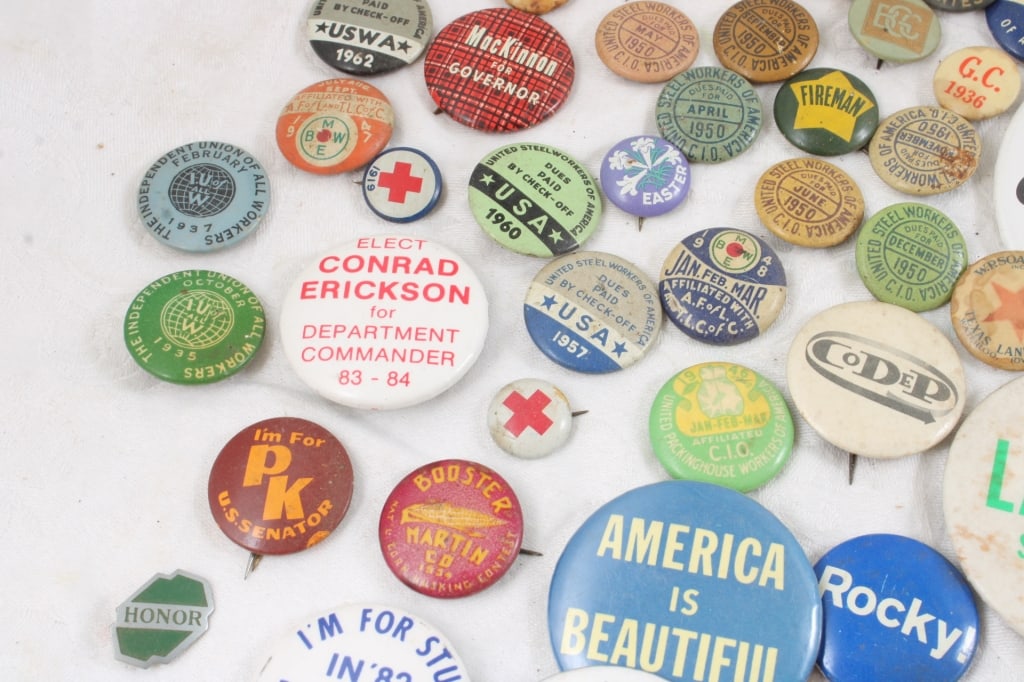 Vintage Fish Bowl & Advertising Pinbacks - 5