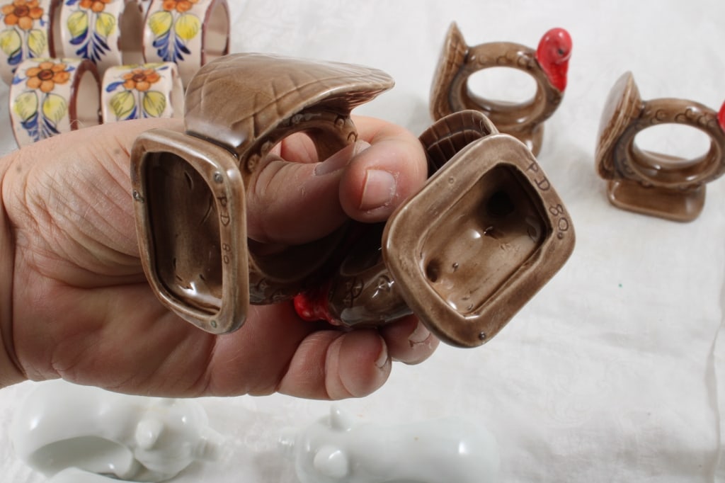 25 Porcelain Figural & Other Napkin Rings - 10