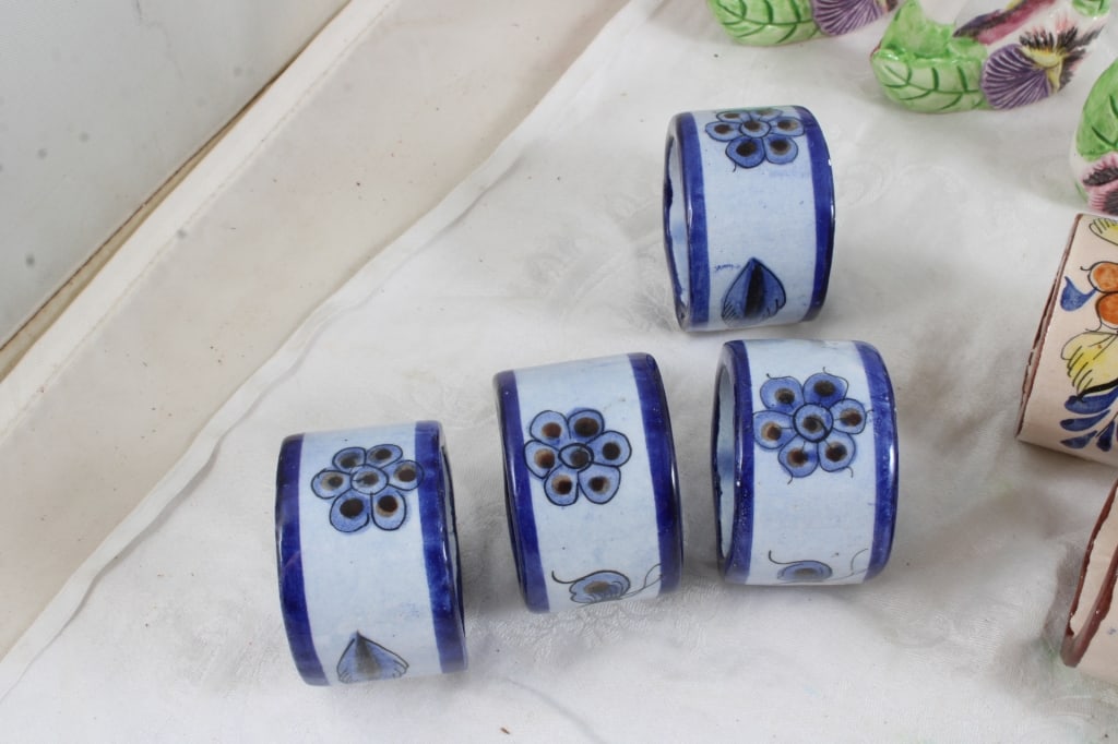 25 Porcelain Figural & Other Napkin Rings - 15