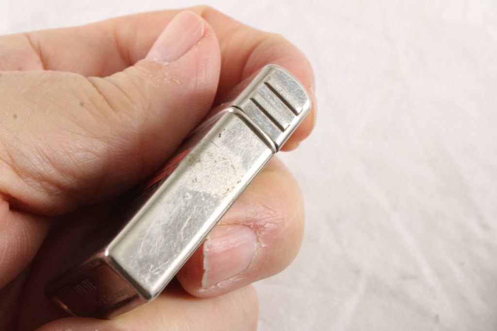 1984 Embossed Zippo & Allied Van Lines Lighters - 3