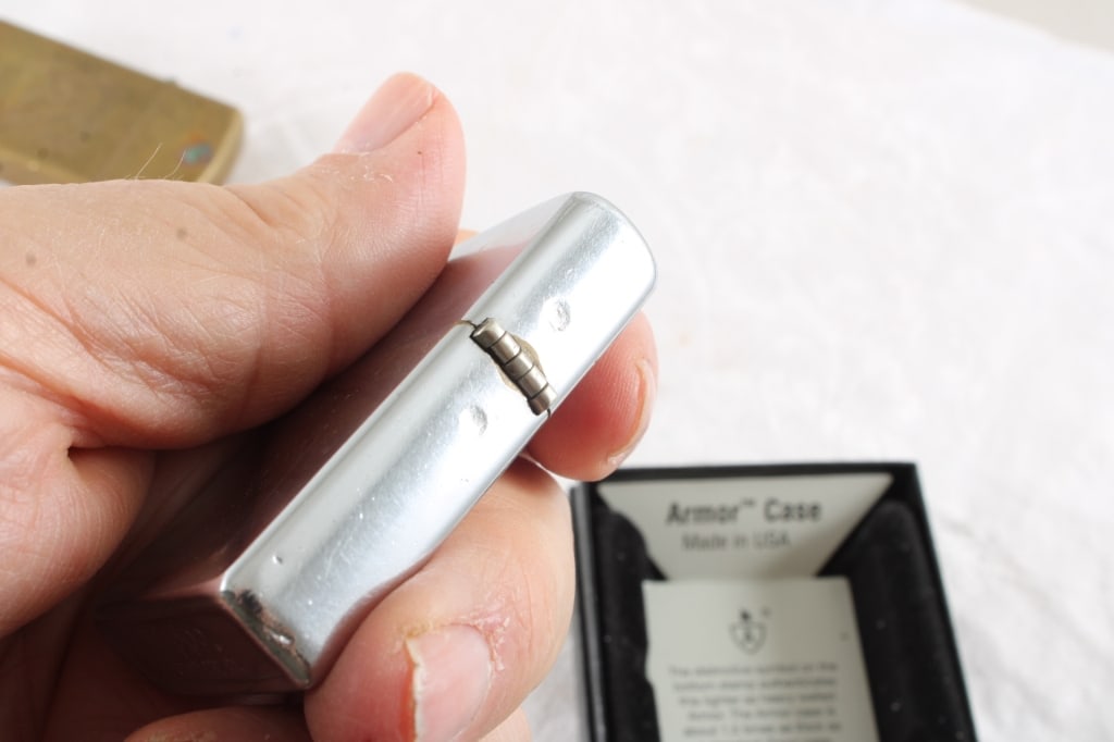 1981 Zippo w/Box & 1993 Zippo Brass Slim Lighters - 13