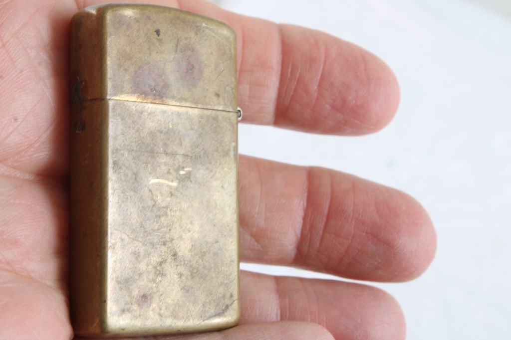 1981 Zippo w/Box & 1993 Zippo Brass Slim Lighters - 5