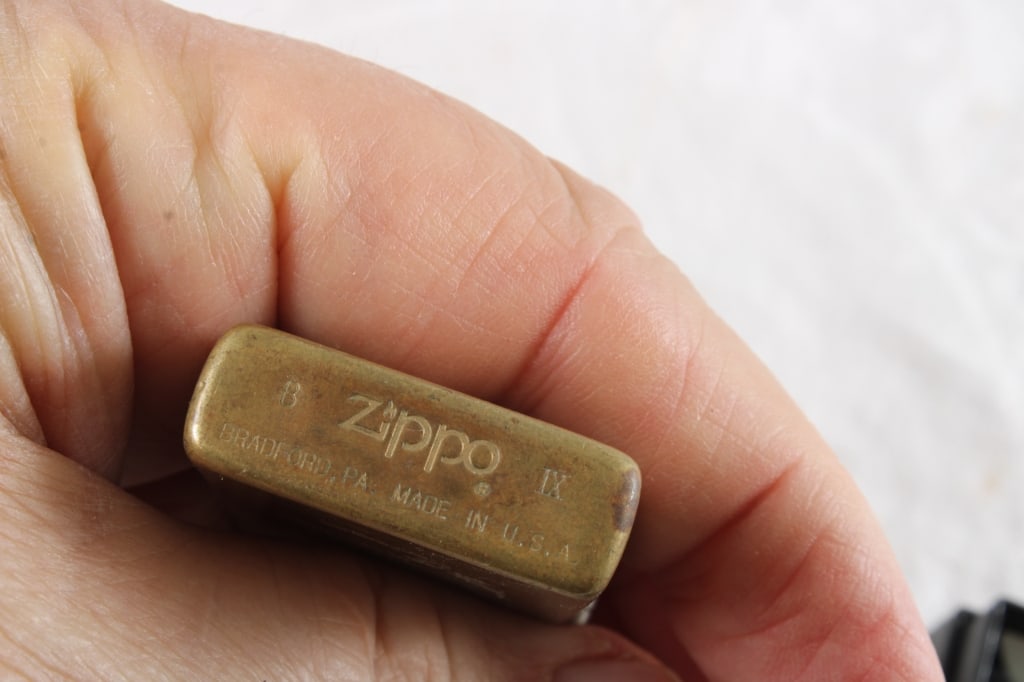 1981 Zippo w/Box & 1993 Zippo Brass Slim Lighters - 7