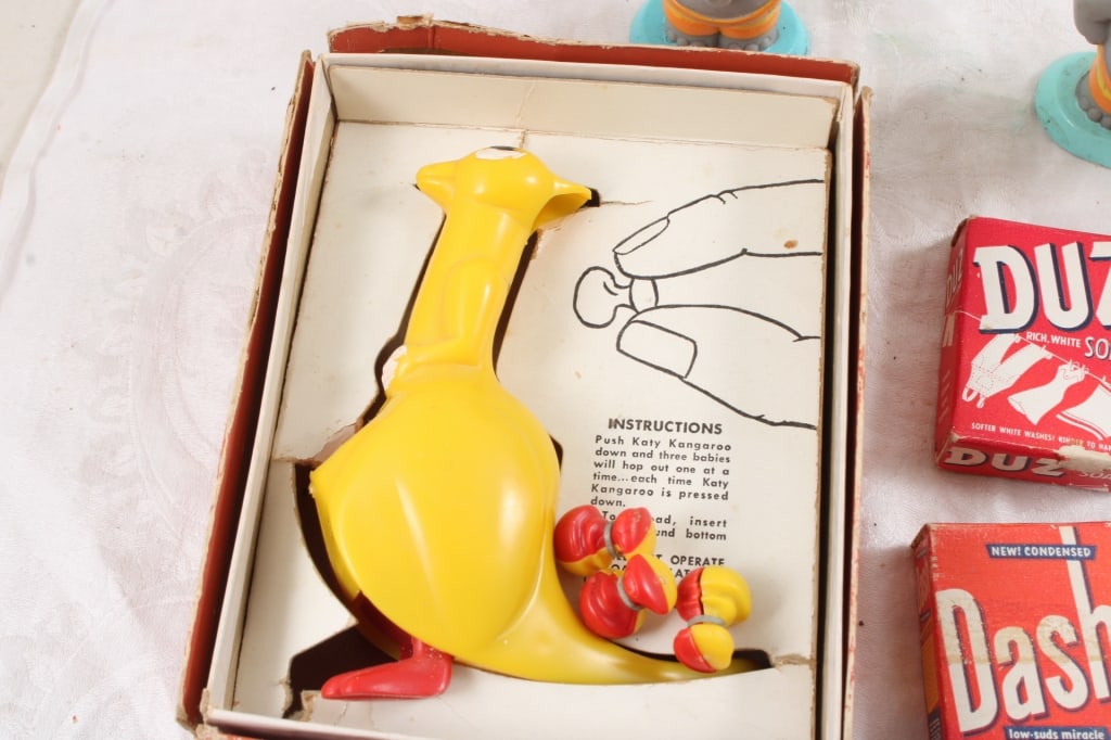 Novelty Toys, Windup Baby & Dollhouse Miniatures - 2